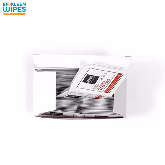 Biokleen vente en gros 100 pièces/boîte tampon d'alcool jetable 6*3 cm pour les soins, tampon de préparation d'alcool